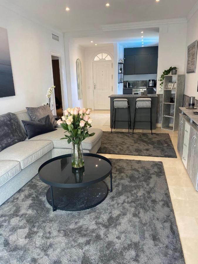Apartament Aloha Gardens, Nueva Andalucia, Marbella Zewnętrze zdjęcie